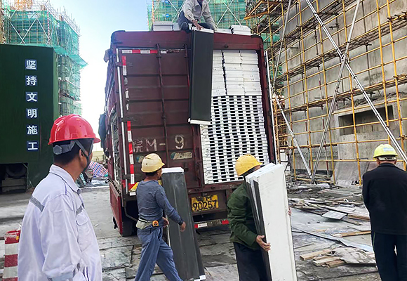 PS線條適用于各種建筑裝飾部位，如墻面、柱子、門(mén)窗框、陽(yáng)臺(tái)等